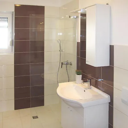 Andjelka-1 By Interhome * Trogir